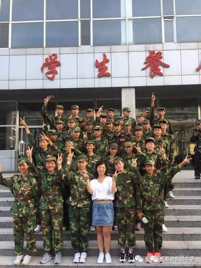 如何通过篮球训练和心理辅导提升自信_0